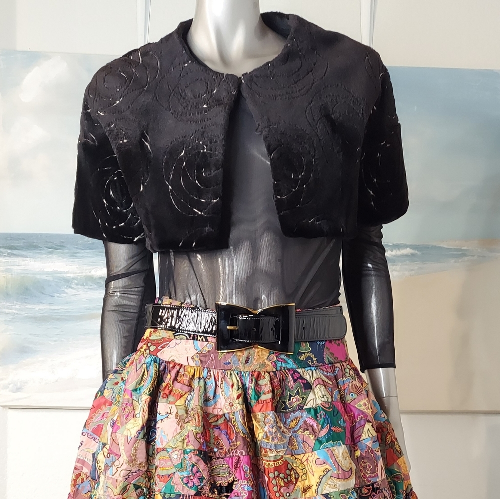 ○OSCAR DE LA RENTA BLACK SHARED MINK ROSE EMBROIDERED JACKET BOLERO US XS